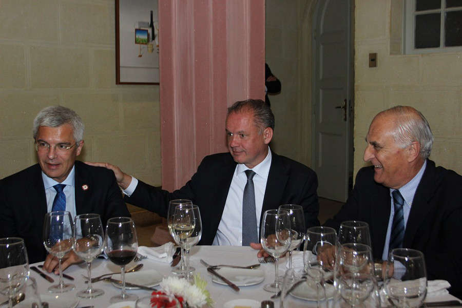 Slovensky prezident Andrej Kiska pri slavnostnim obede ve vinarstvi Tarapaca v Chile